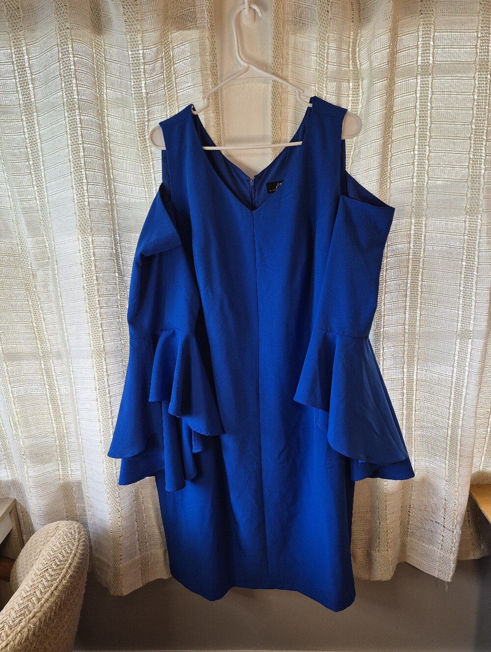 Midnight Velvet Royal Blue Cold-Shoulder Ruffle Sleeve Occassion Dress Size 20